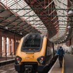 Zug von London nach Holyhead