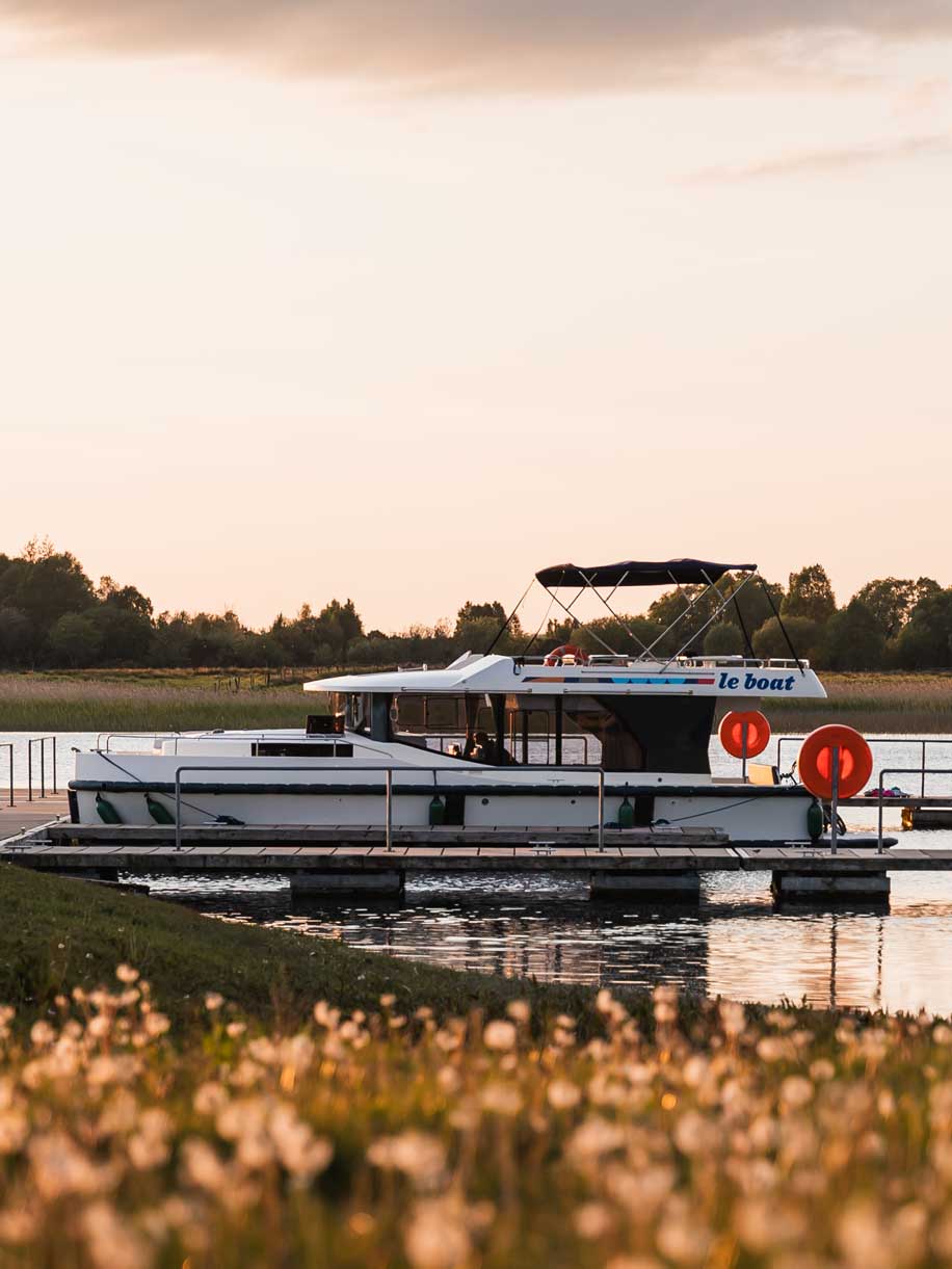 Hausboot Irland: Gemütliche Auszeit auf dem Shannon