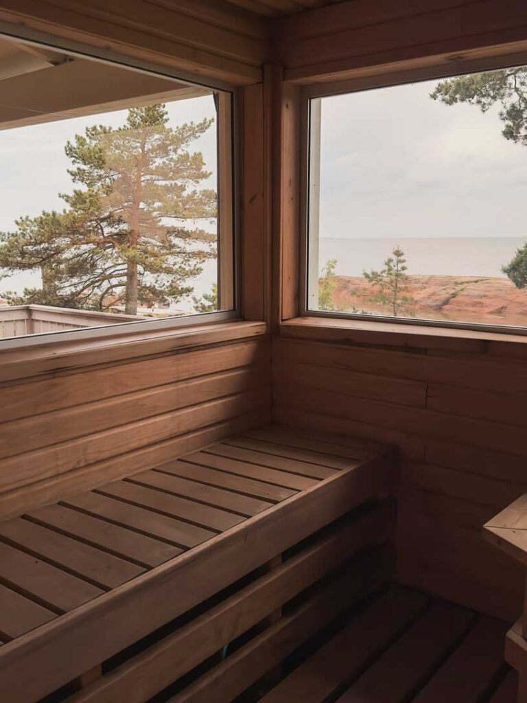 Panoramasauna auf Reposaari bei Pori