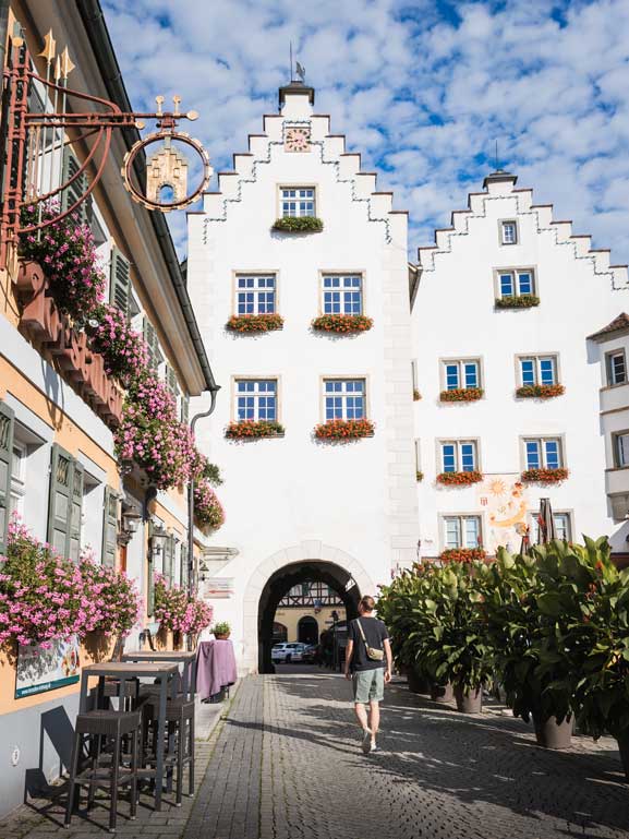 Mehr über den Artikel erfahren Tettnang: Schloss, Hopfen & Bodensee