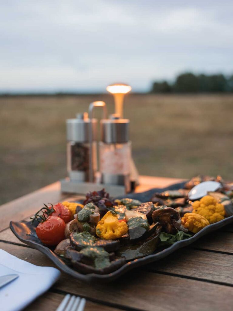 Abendessen im Camp Reinsehlen