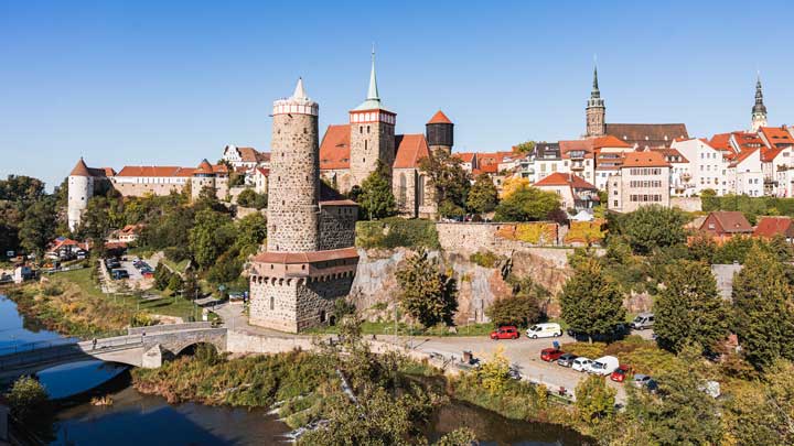Aussicht von der Friedensbrücke auf die Altstadt von Bautzen