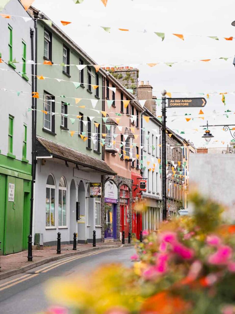Galway in Irland mit dem Zug