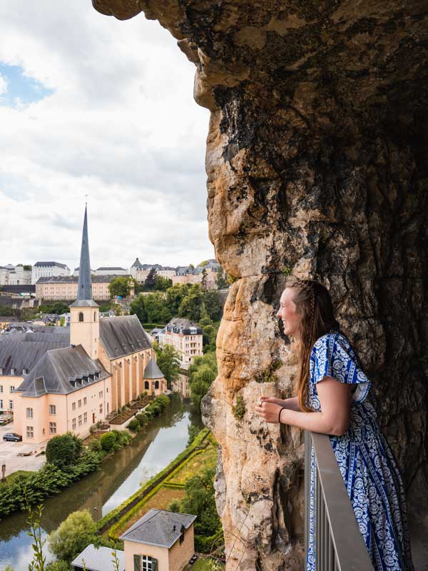 Ausblick von den Bock Kasematten auf Grund in Luxemburg Stadt