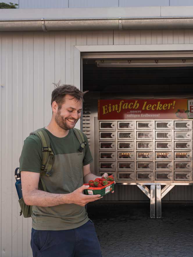 Erdbeer-Automat in Nürnberg Knoblauchsland