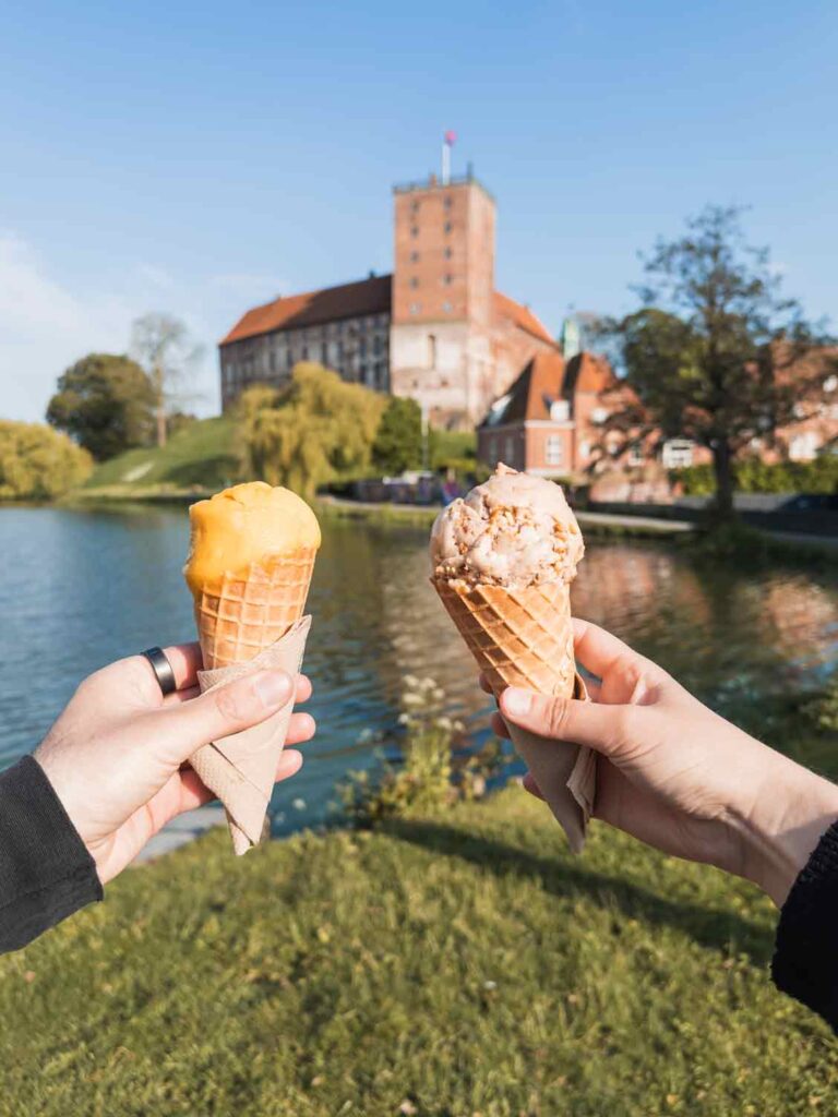 Eis von Lillis Isbar in Kolding Jütland Dänemark