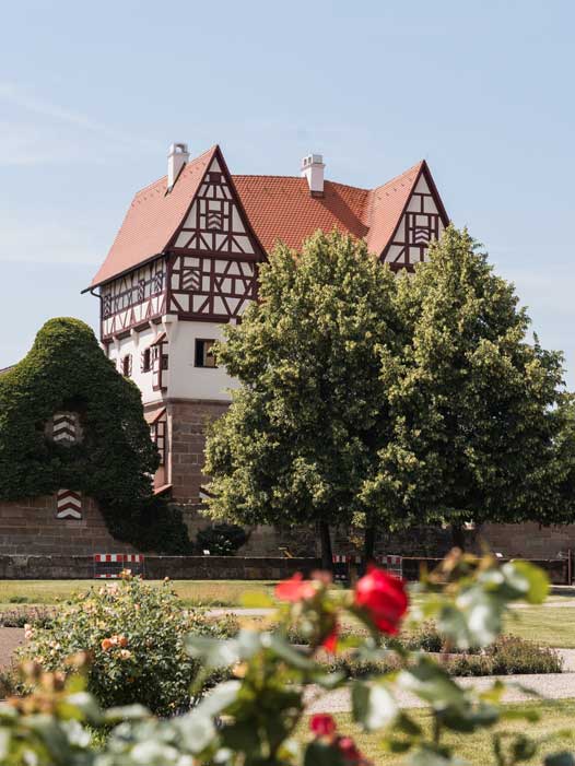 Schlösser im Knoblauchsland in Bayern